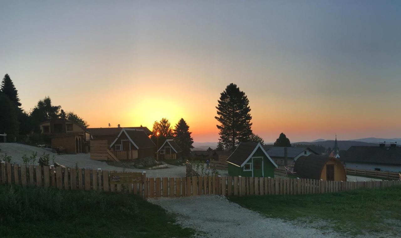 Hotel Glamping Park Mönichkirchen Exteriér fotografie